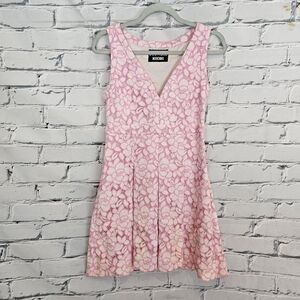 Boutique Moschino White And Pink Floral Lace Mini Dress